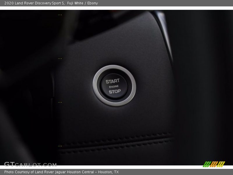 Fuji White / Ebony 2020 Land Rover Discovery Sport S