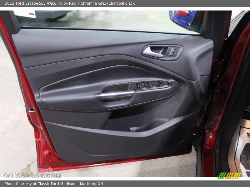 Ruby Red / Chromite Gray/Charcoal Black 2019 Ford Escape SEL 4WD