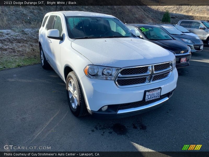 Bright White / Black 2013 Dodge Durango SXT