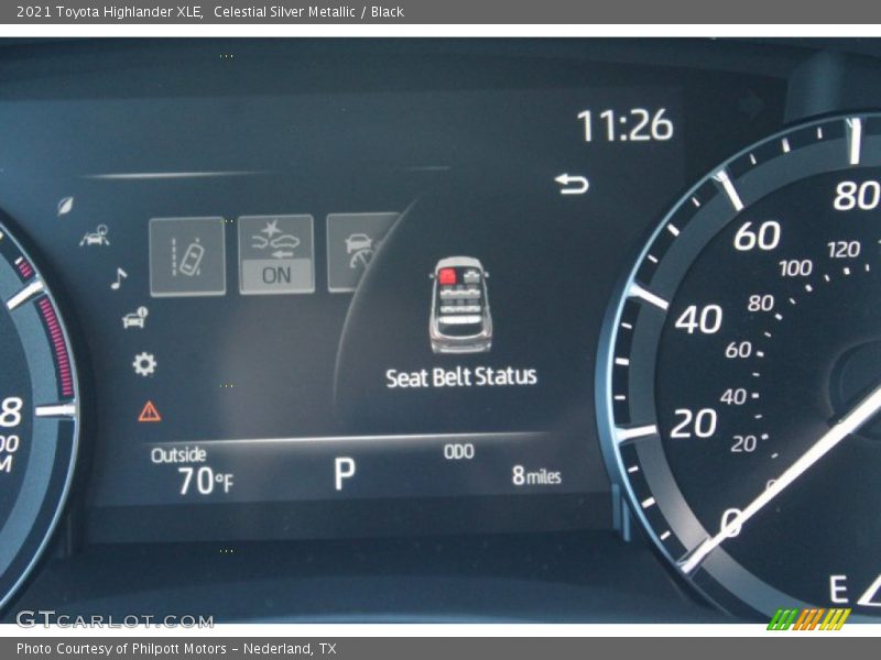 Celestial Silver Metallic / Black 2021 Toyota Highlander XLE