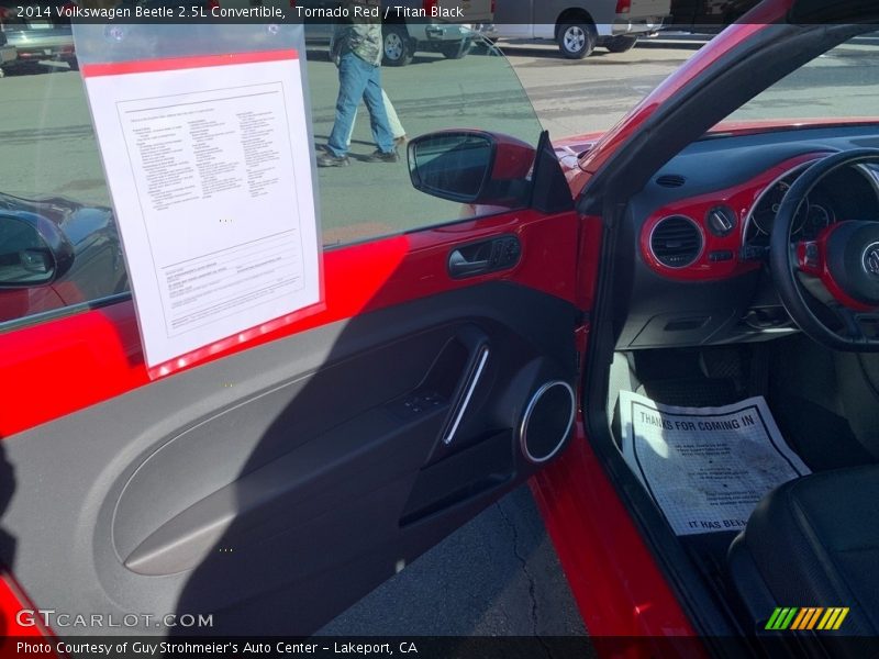 Tornado Red / Titan Black 2014 Volkswagen Beetle 2.5L Convertible