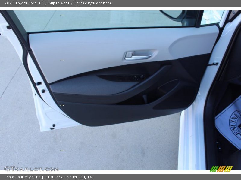 Super White / Light Gray/Moonstone 2021 Toyota Corolla LE
