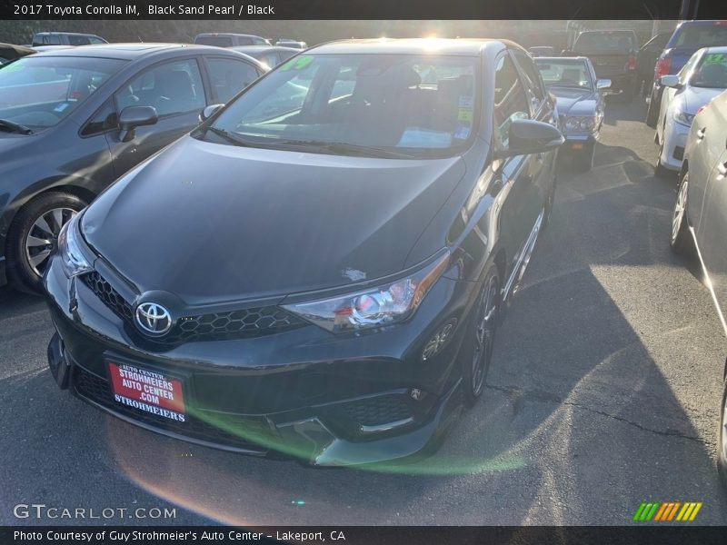 Black Sand Pearl / Black 2017 Toyota Corolla iM