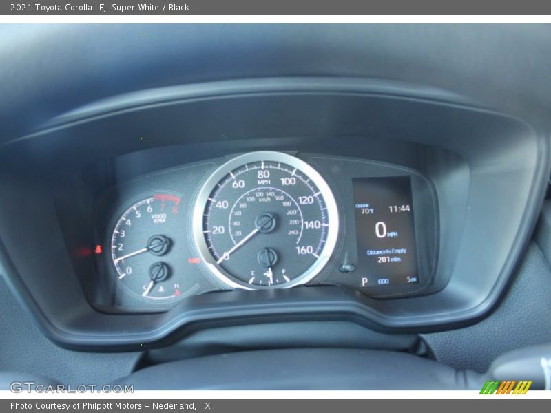 Super White / Black 2021 Toyota Corolla LE