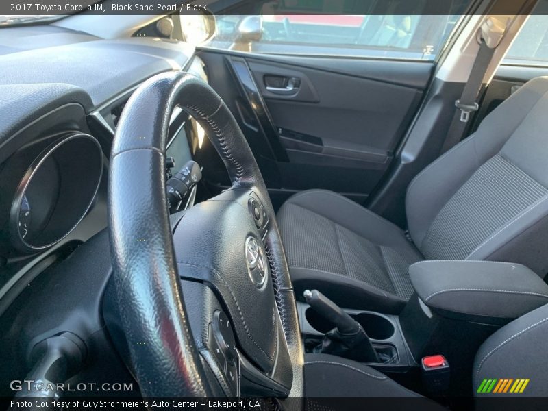 Black Sand Pearl / Black 2017 Toyota Corolla iM