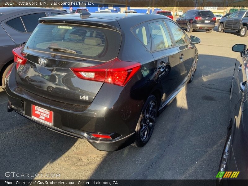 Black Sand Pearl / Black 2017 Toyota Corolla iM