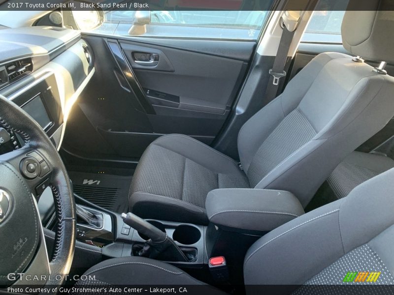 Black Sand Pearl / Black 2017 Toyota Corolla iM