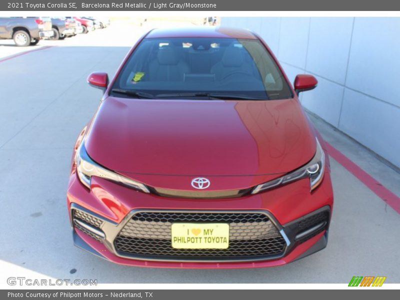 Barcelona Red Metallic / Light Gray/Moonstone 2021 Toyota Corolla SE