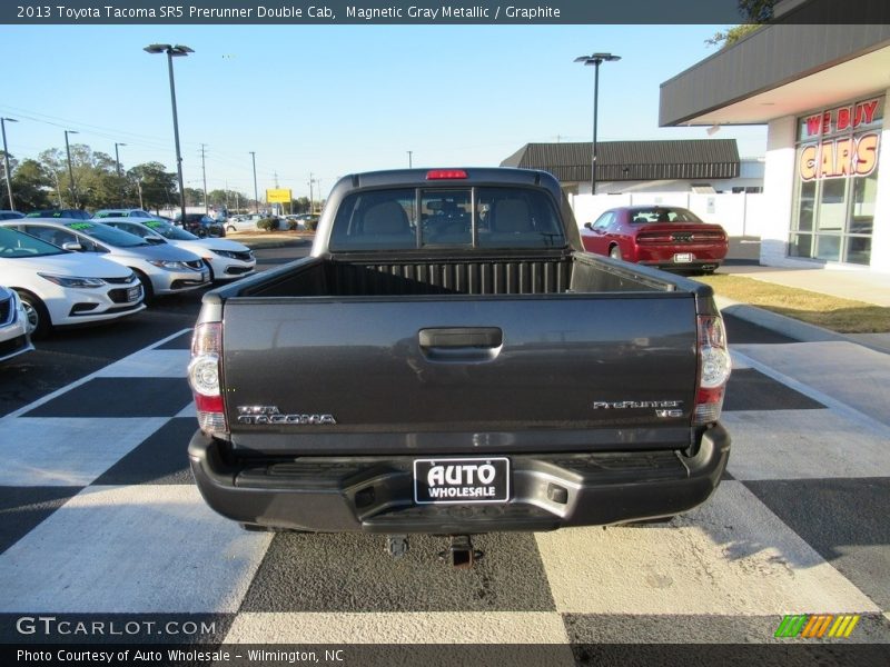 Magnetic Gray Metallic / Graphite 2013 Toyota Tacoma SR5 Prerunner Double Cab