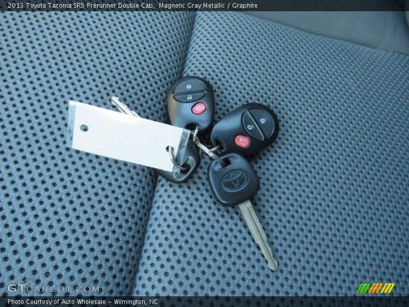 Magnetic Gray Metallic / Graphite 2013 Toyota Tacoma SR5 Prerunner Double Cab