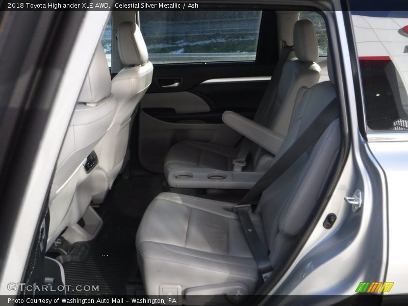 Celestial Silver Metallic / Ash 2018 Toyota Highlander XLE AWD
