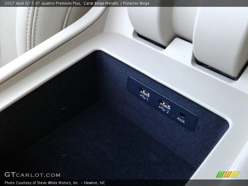 Carat Beige Metallic / Pistachio Beige 2017 Audi Q7 3.0T quattro Premium Plus
