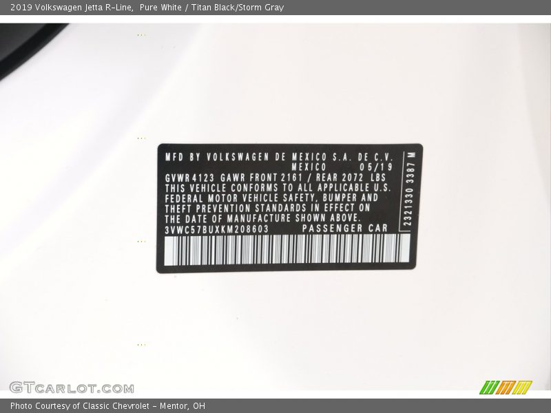 Pure White / Titan Black/Storm Gray 2019 Volkswagen Jetta R-Line