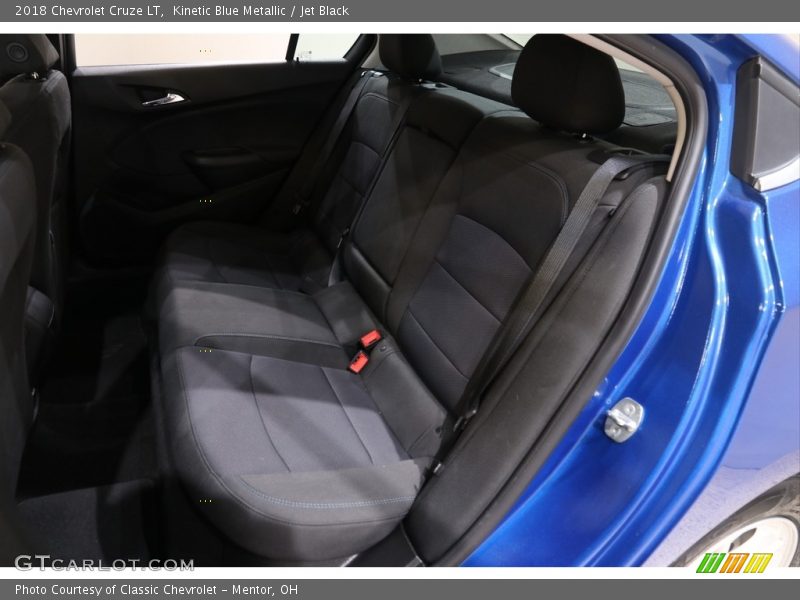 Kinetic Blue Metallic / Jet Black 2018 Chevrolet Cruze LT