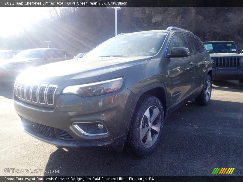 Olive Green Pearl / Ski Gray/Black 2021 Jeep Cherokee Limited 4x4