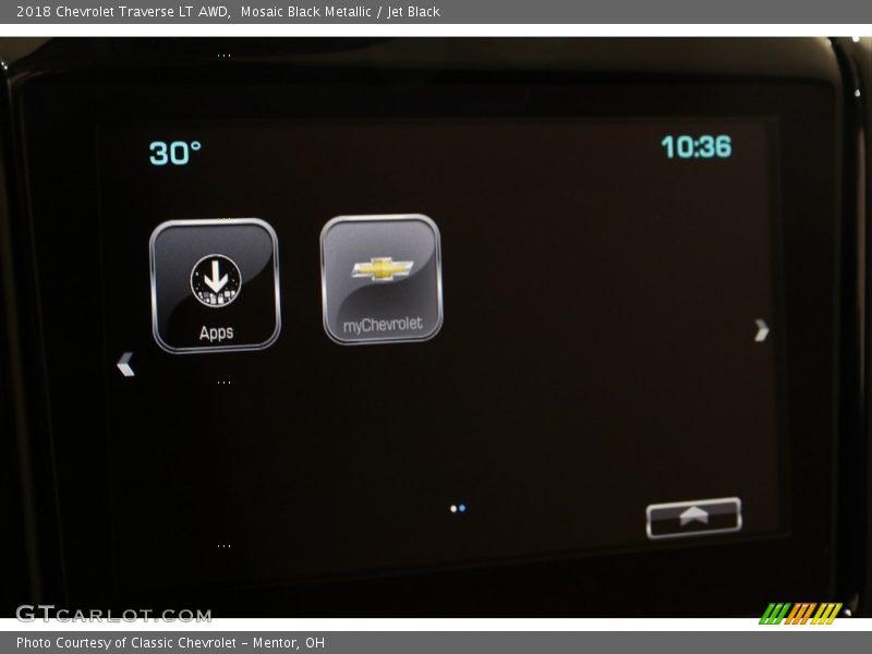 Mosaic Black Metallic / Jet Black 2018 Chevrolet Traverse LT AWD