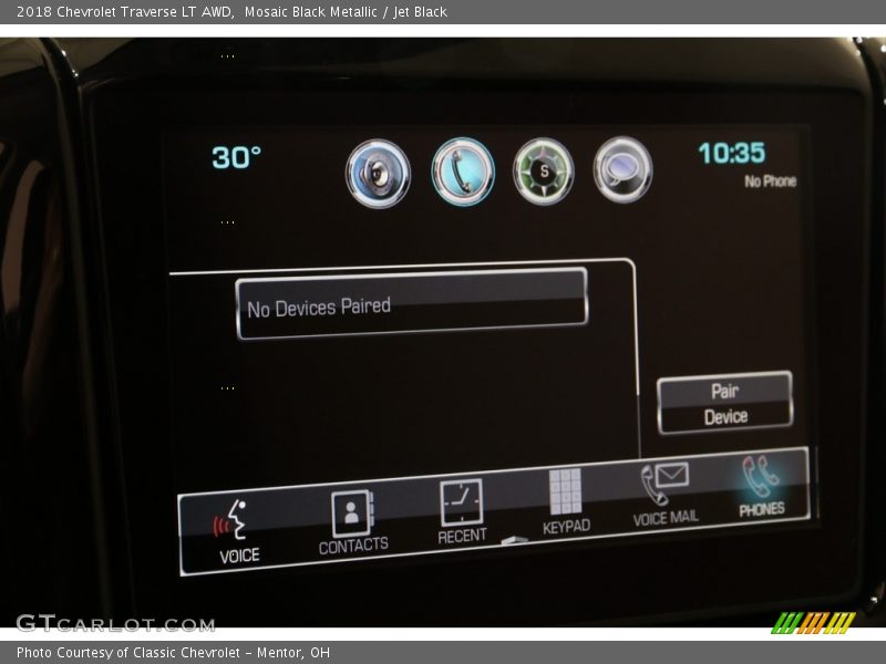 Mosaic Black Metallic / Jet Black 2018 Chevrolet Traverse LT AWD