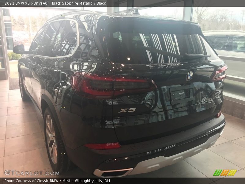 Black Sapphire Metallic / Black 2021 BMW X5 xDrive40i