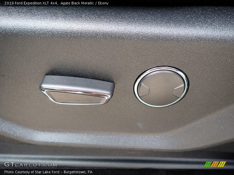 Agate Black Metallic / Ebony 2019 Ford Expedition XLT 4x4