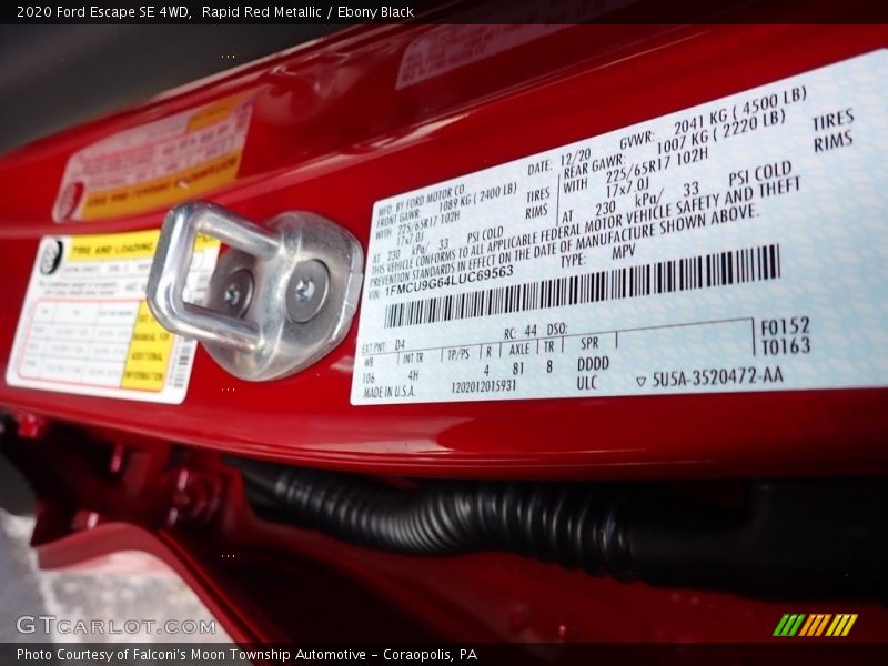 Rapid Red Metallic / Ebony Black 2020 Ford Escape SE 4WD