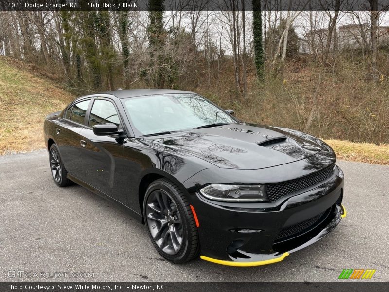 Front 3/4 View of 2021 Charger R/T