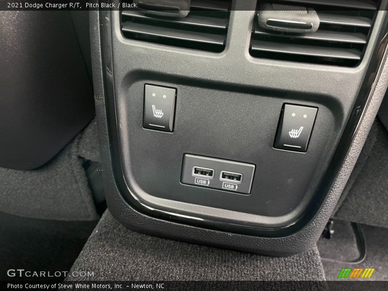 Pitch Black / Black 2021 Dodge Charger R/T