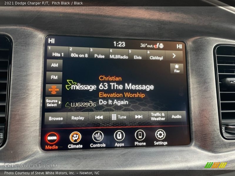 Controls of 2021 Charger R/T
