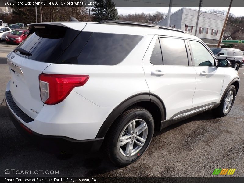 Oxford White / Ebony 2021 Ford Explorer XLT 4WD