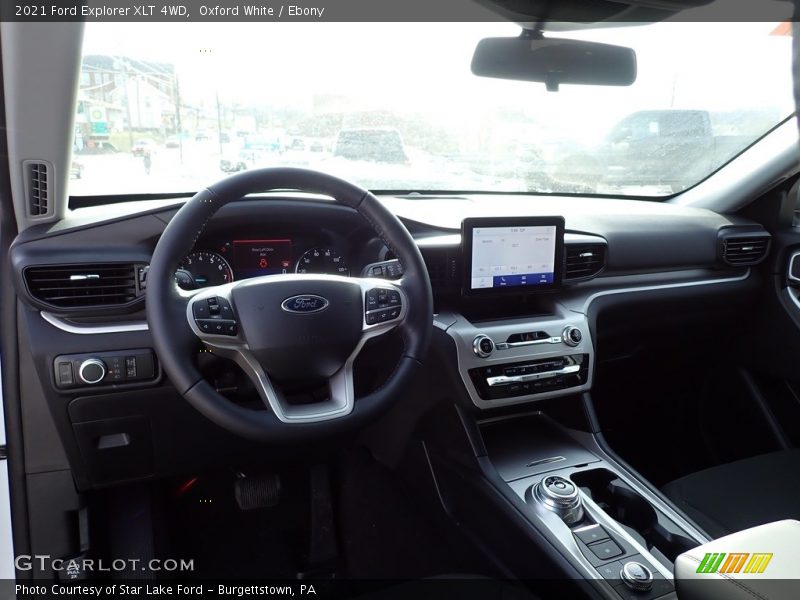 Oxford White / Ebony 2021 Ford Explorer XLT 4WD
