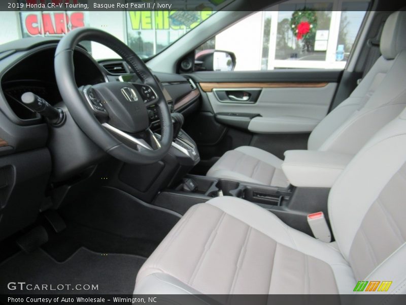 Basque Red Pearl II / Ivory 2019 Honda CR-V Touring