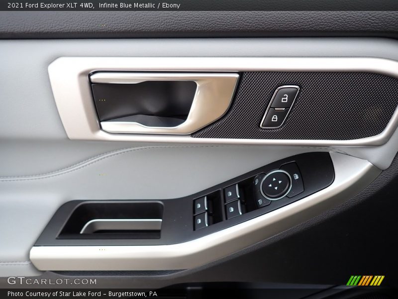 Infinite Blue Metallic / Ebony 2021 Ford Explorer XLT 4WD