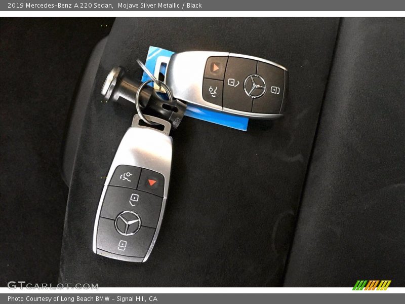 Keys of 2019 A 220 Sedan