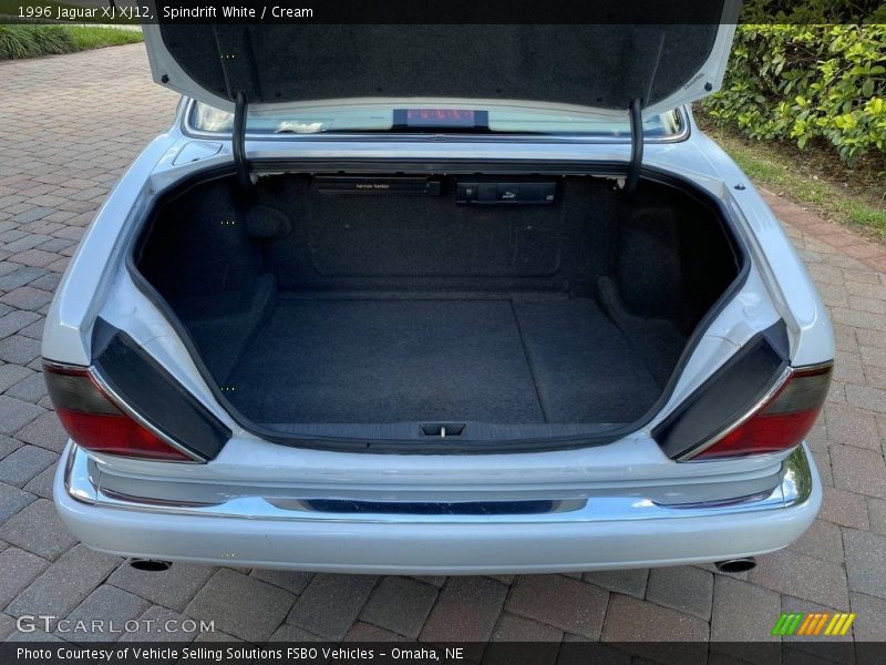  1996 XJ XJ12 Trunk