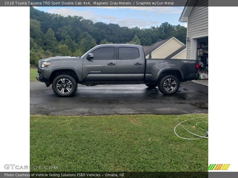 Magnetic Gray Metallic / Graphite w/Gun Metal 2018 Toyota Tacoma TRD Sport Double Cab 4x4