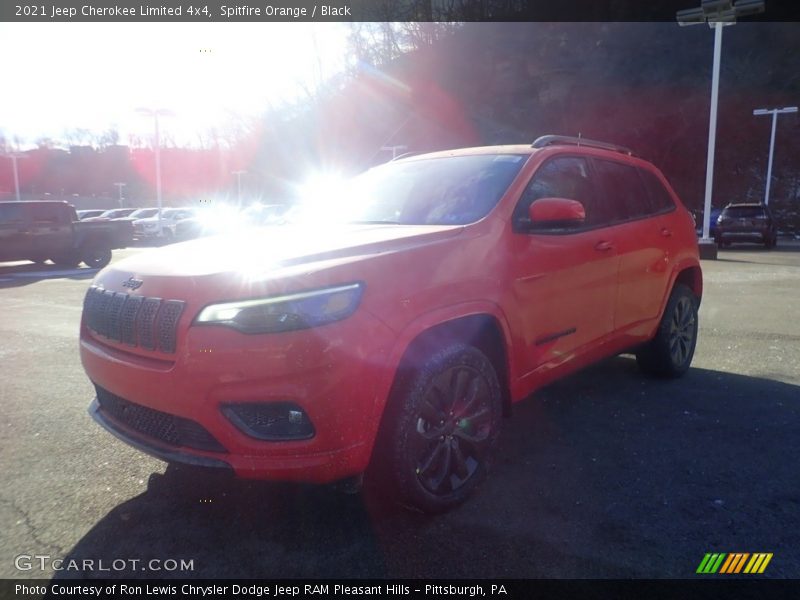 Spitfire Orange / Black 2021 Jeep Cherokee Limited 4x4