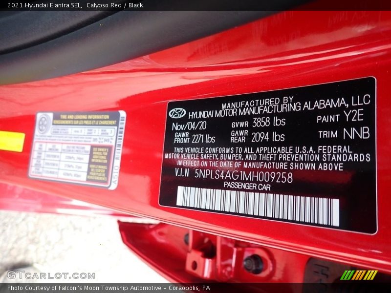Calypso Red / Black 2021 Hyundai Elantra SEL