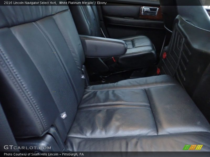White Platinum Metallic / Ebony 2016 Lincoln Navigator Select 4x4