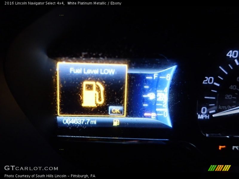 White Platinum Metallic / Ebony 2016 Lincoln Navigator Select 4x4