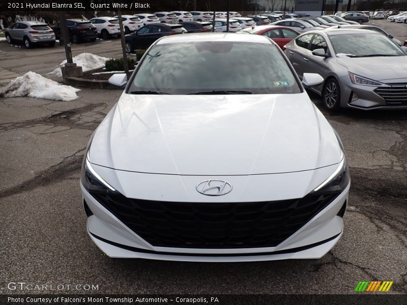 Quartz White / Black 2021 Hyundai Elantra SEL