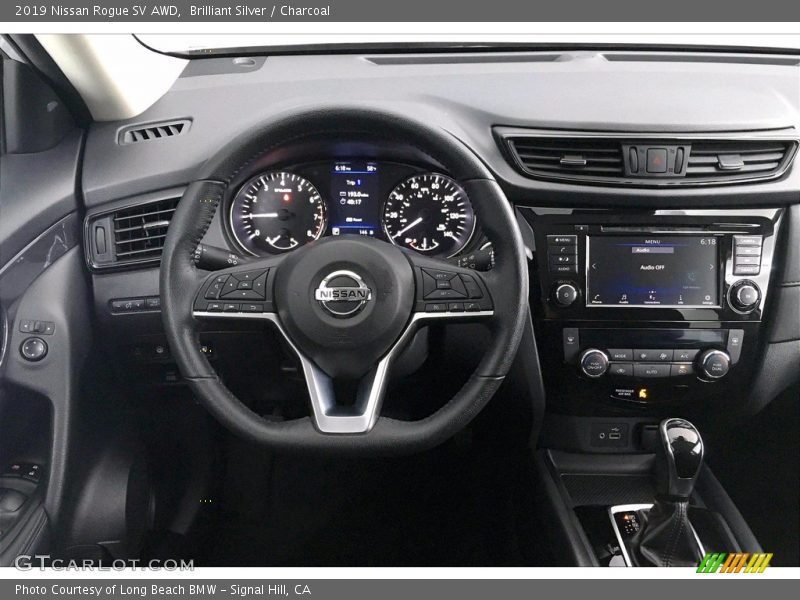 Dashboard of 2019 Rogue SV AWD