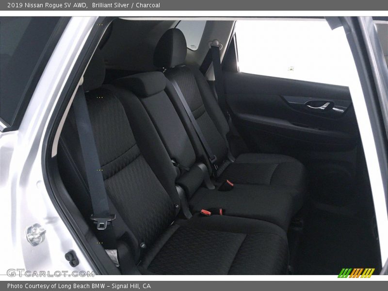 Brilliant Silver / Charcoal 2019 Nissan Rogue SV AWD