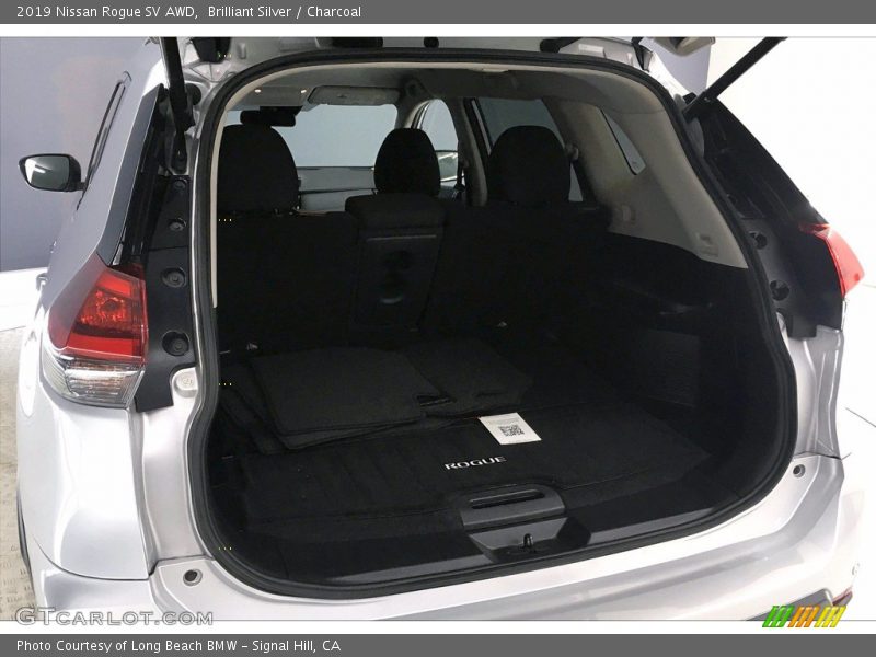  2019 Rogue SV AWD Trunk