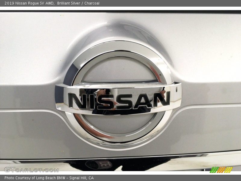  2019 Rogue SV AWD Logo