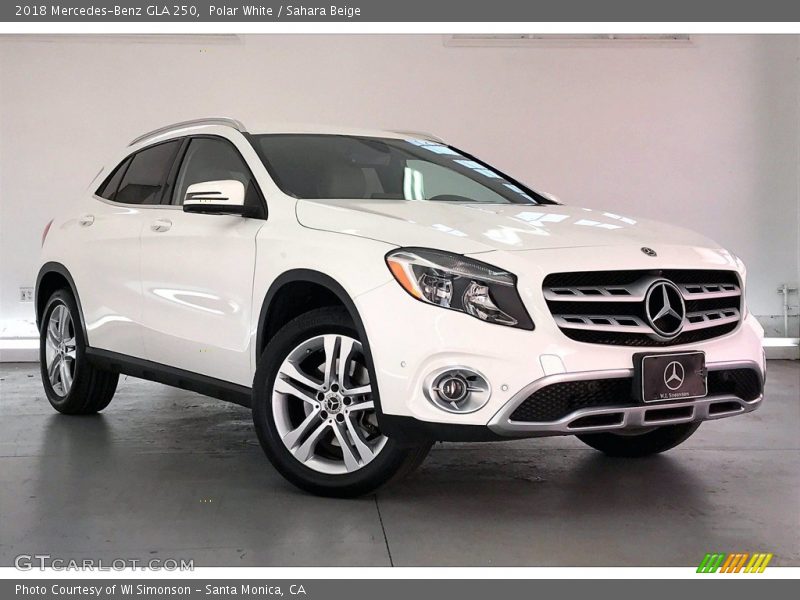 Polar White / Sahara Beige 2018 Mercedes-Benz GLA 250