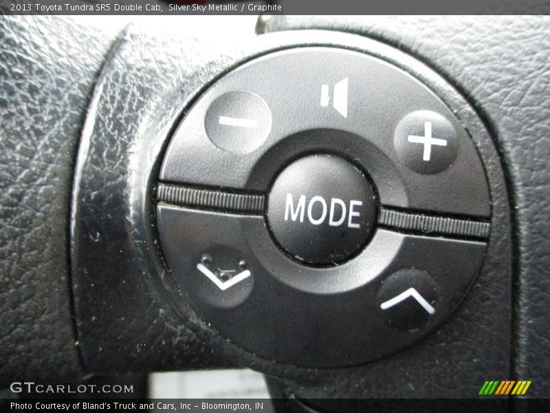 Silver Sky Metallic / Graphite 2013 Toyota Tundra SR5 Double Cab