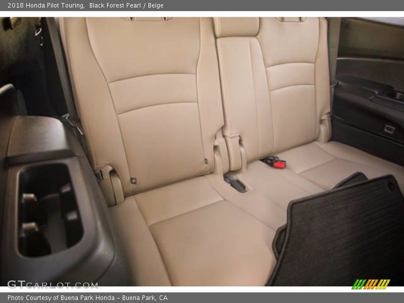 Rear Seat of 2018 Pilot Touring