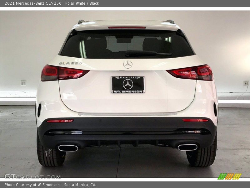 Polar White / Black 2021 Mercedes-Benz GLA 250