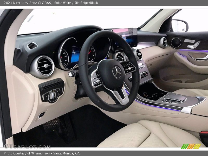 Polar White / Silk Beige/Black 2021 Mercedes-Benz GLC 300