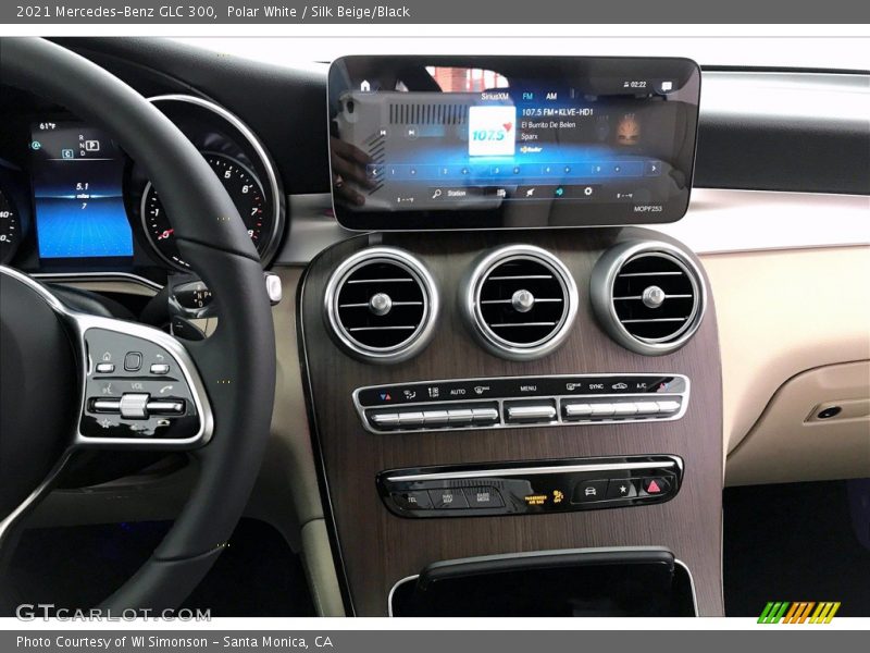 Controls of 2021 GLC 300