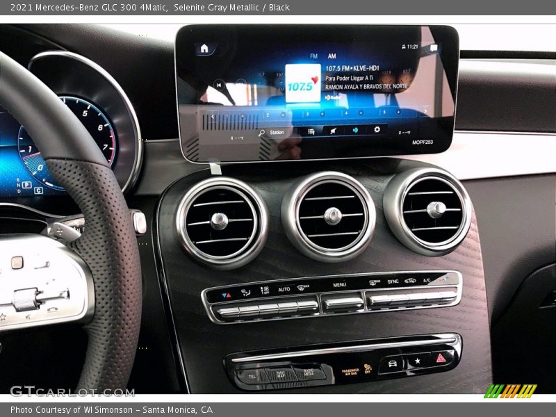 Selenite Gray Metallic / Black 2021 Mercedes-Benz GLC 300 4Matic